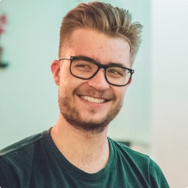 Alex - adventure specialist