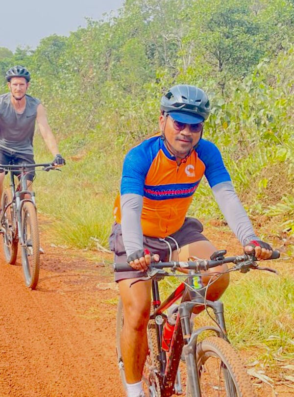 Active tour in Asia and guided cycling tour by local experts