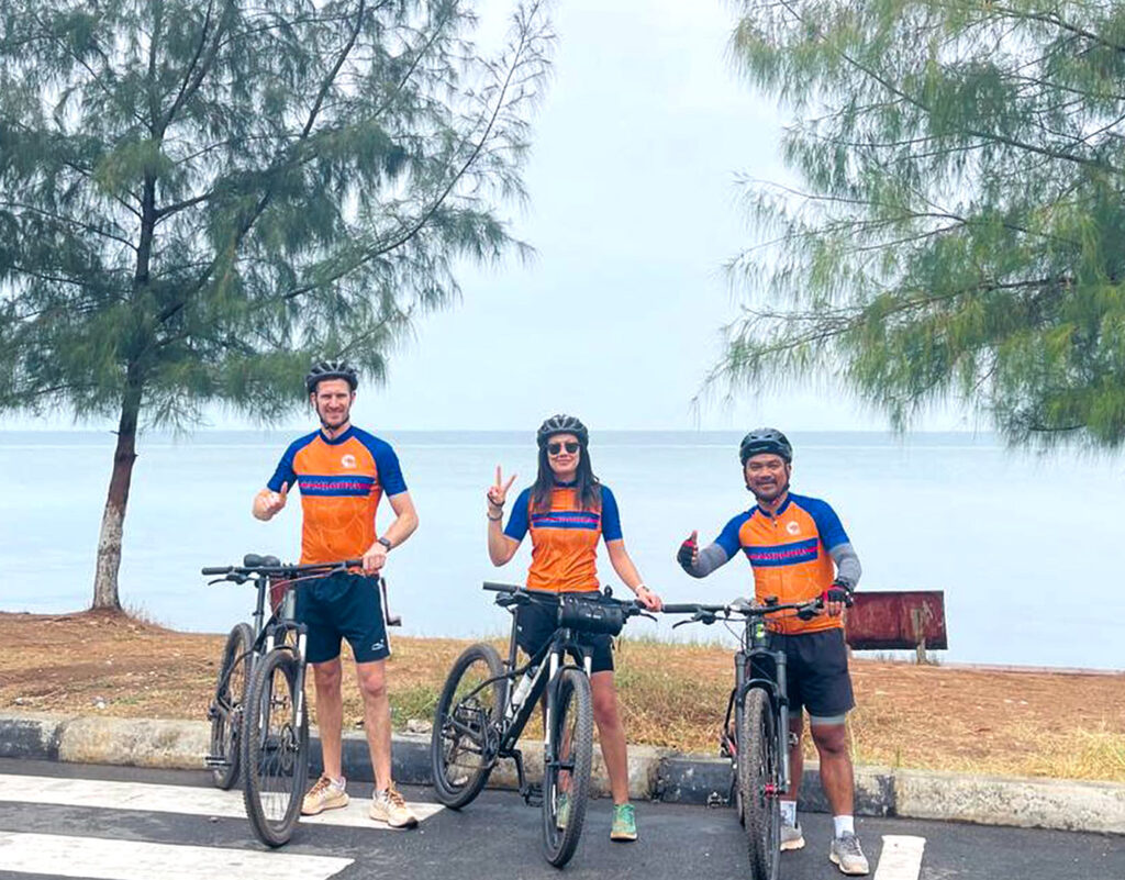 Cycling tour to southern Cambodia along the coastal of Cambodia