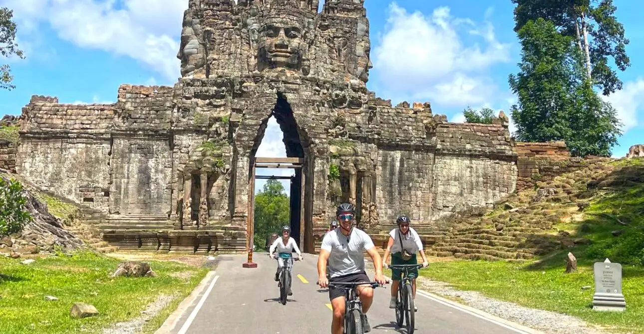 Angkor Temples and History Tour by Bike with Local Lunch