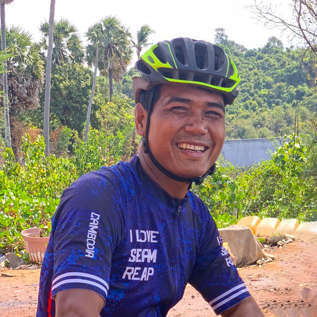 Sok Thon, Germen speaking guide