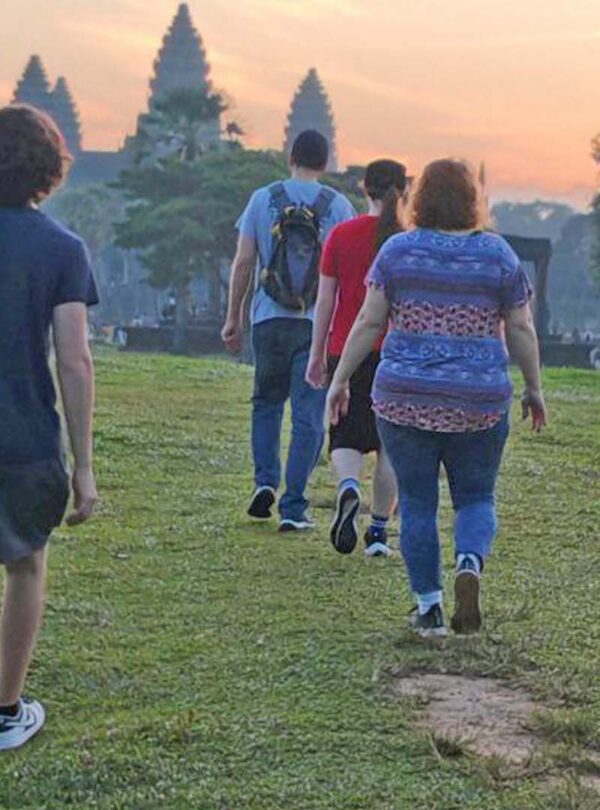 Sunrise Hiking Tour of the Angkor temple