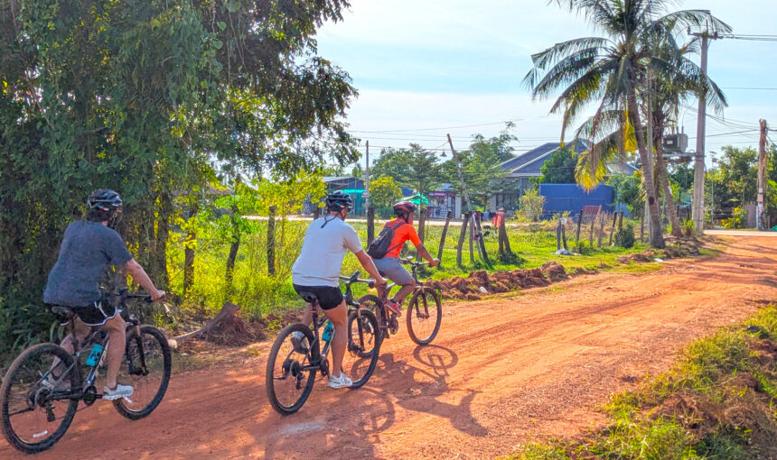 Good Afternoon Siem Reap Half-day Cycling of the Countryside at Sunset