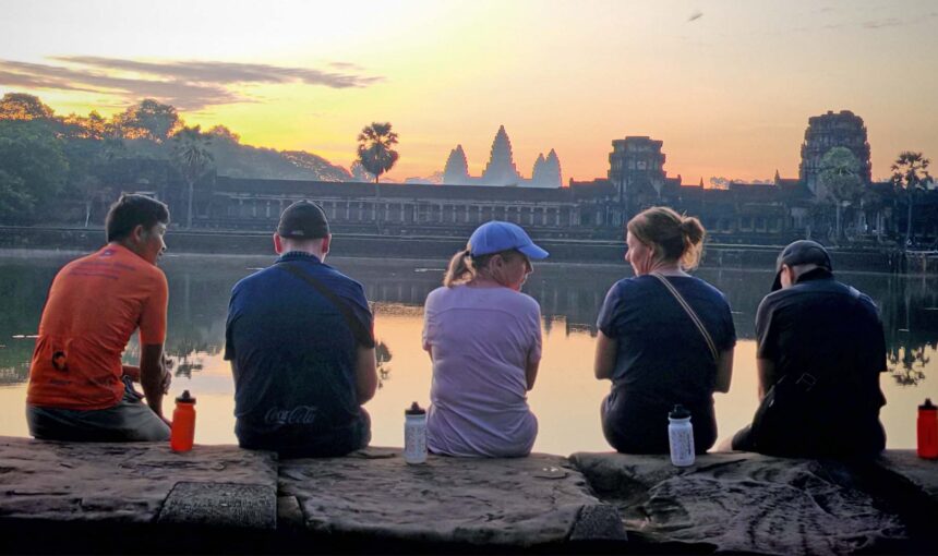 Sunrise at Angkor Wat: Bike Tour with Picnic Breakfast & Delightful Lunch
