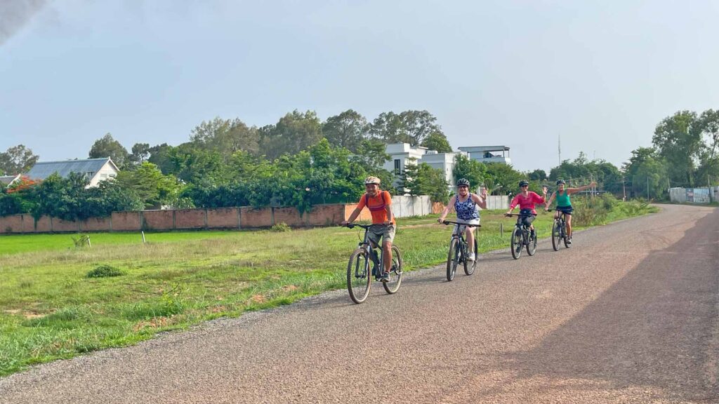Bike of the Siem Reap Countryside, Cycling tour half-day in Siem Reap