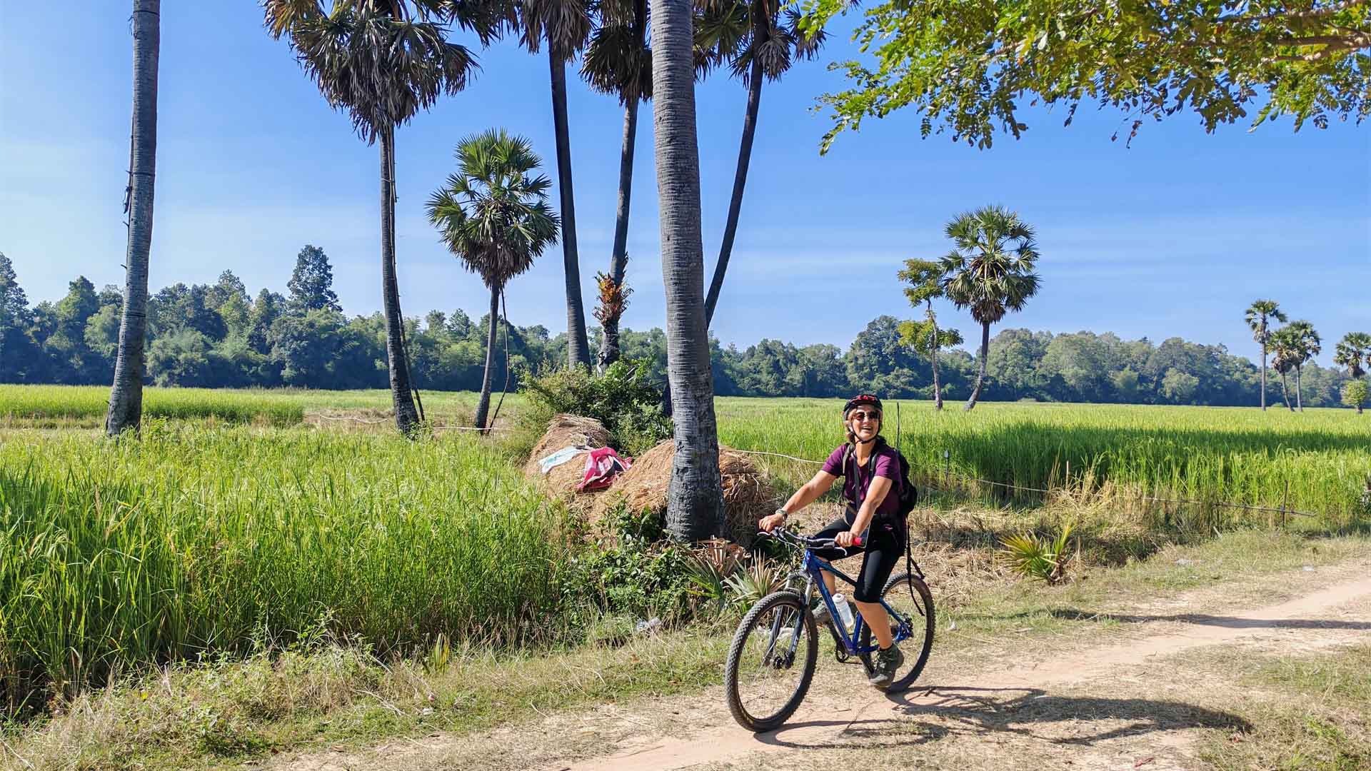 Phnom Penh to Siem Reap on Mekong River by bike hike and kayak
