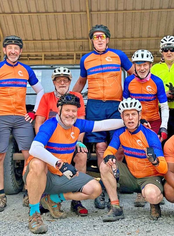 Group cycling tour of the Vietnam and Cambodia